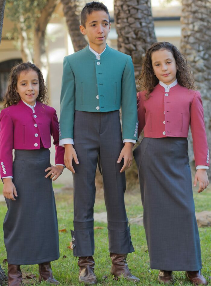 pantalón niño gris